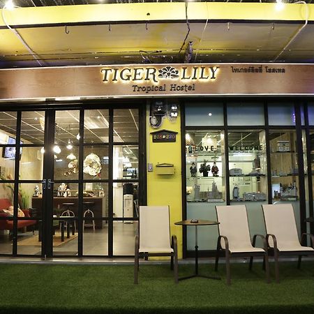 Tiger Lily Hostel 방콕 외부 사진